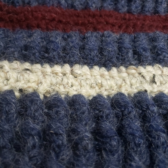 Vintage Crochet Boho Bag Bohemian Thick Yarn Wooden Handles Navy Cream Red EUC - Picture 6 of 10